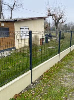 Aménagement extérieur complet - Clôture, Portail & Drain gravillon - Varennes-lès-Mâcon - Avant - Carrelage Mâcon - HBM Carrelage